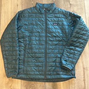 Patagonia mens Nano puff jacket. Like new size xl